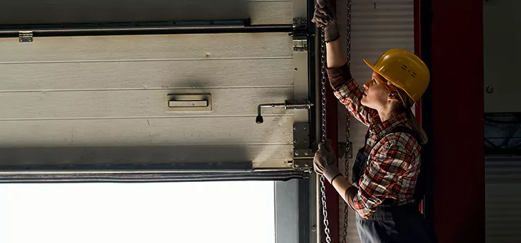 Addressing Common Garage Door Stoppage Issues in Gowanus, NY