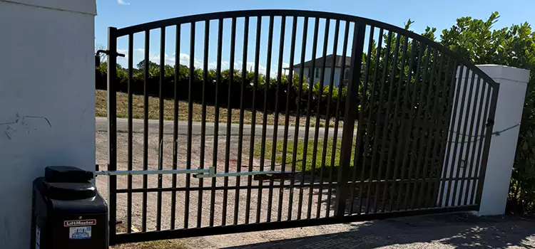 Driveway Fence Repair Bath Beach